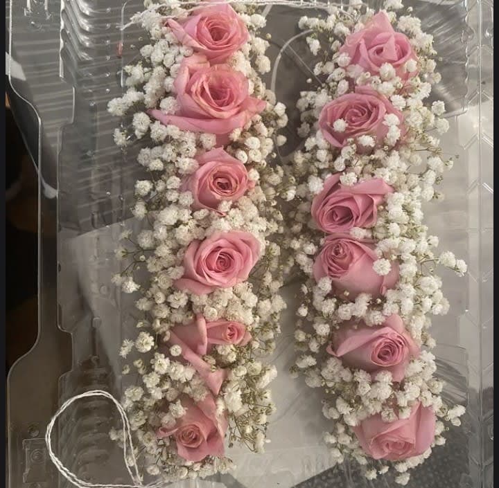 Pink blush flowers with imported baby breaths